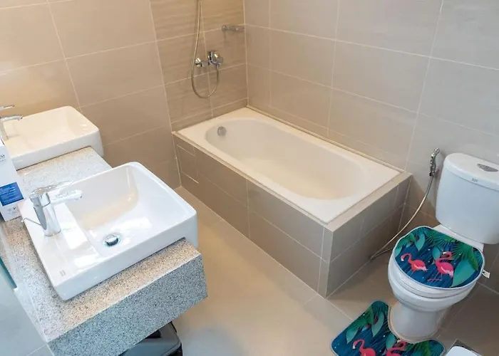 A2j Luxury Uptown 3br Near Uptown Mall Manila