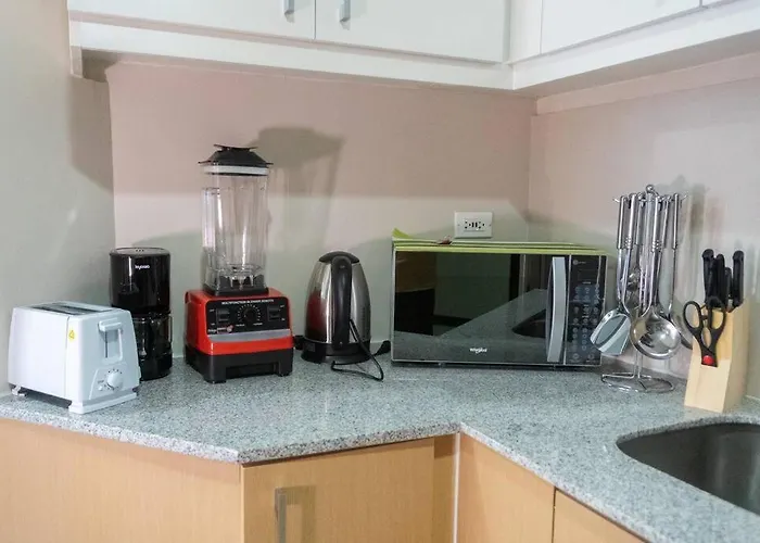 A2j Luxury Uptown 3br Near Uptown Mall