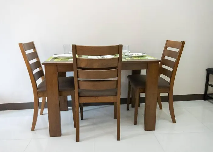 Apartment A2j Luxury Uptown 3br Near Uptown Mall *