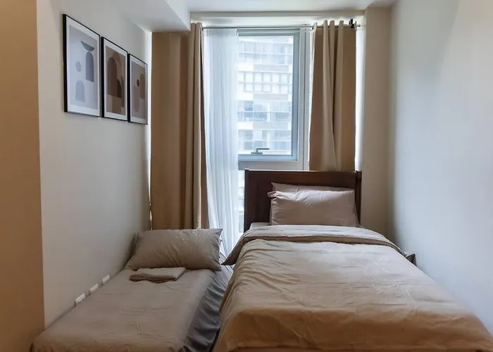 A2j Luxury Uptown 3br Near Uptown Mall
