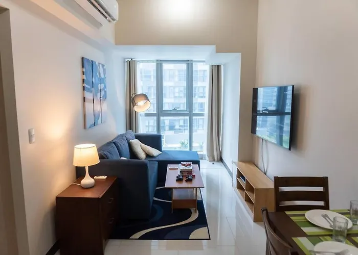 A2j Luxury Uptown 3br Near Uptown Mall *