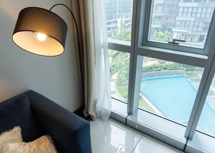 Apartment A2j Luxury Uptown 3br Near Uptown Mall